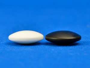 囲碁セット ヒバ1寸5分卓上碁盤セット【特売品】(ガラス碁石梅・栗碁笥