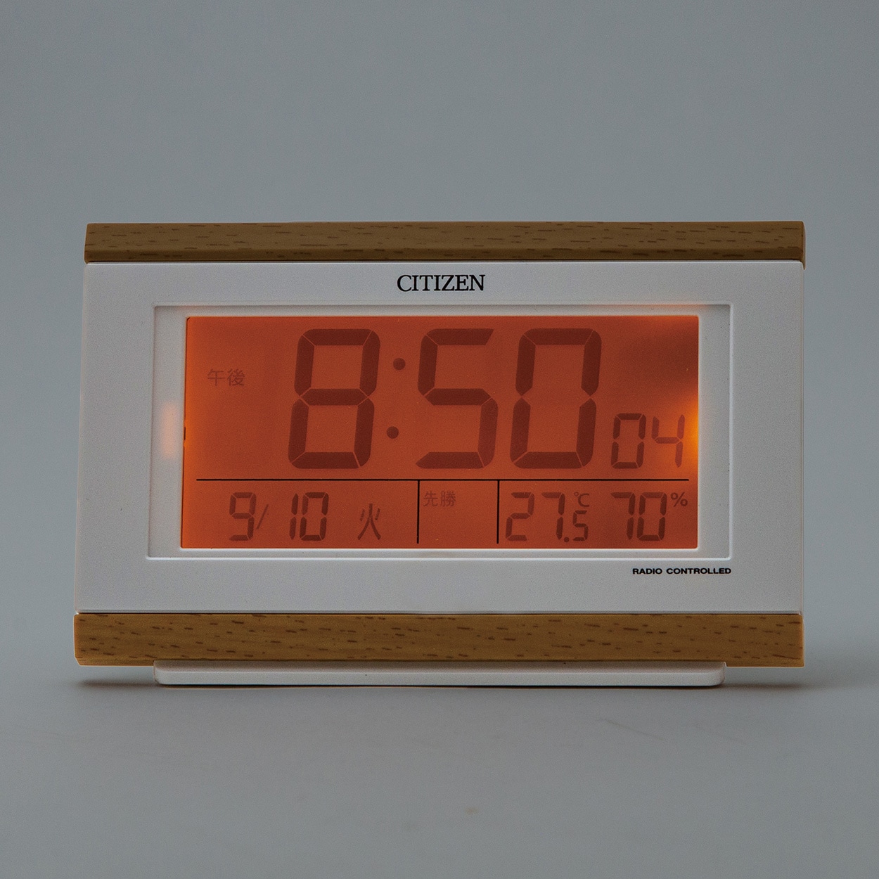 ﾘｽﾞﾑ電波時計 8RZ161SR07 ﾅﾁｭﾗﾙ