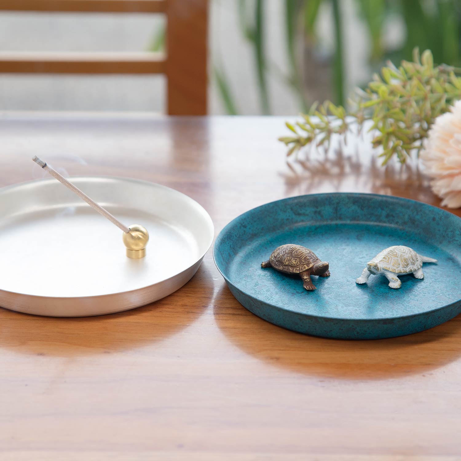 香皿 かめ KAME 金青銅 丸型香立付