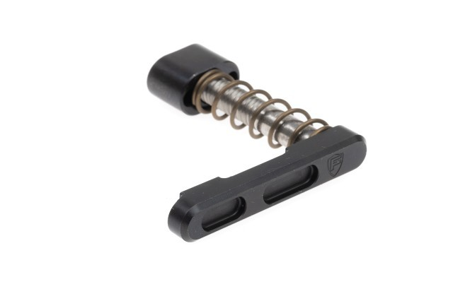 ��ʪ�ѡ��� FORTIS Contractor Series Billet Magazine Catch & Release Button ����ȥ饯���� �֥�å�