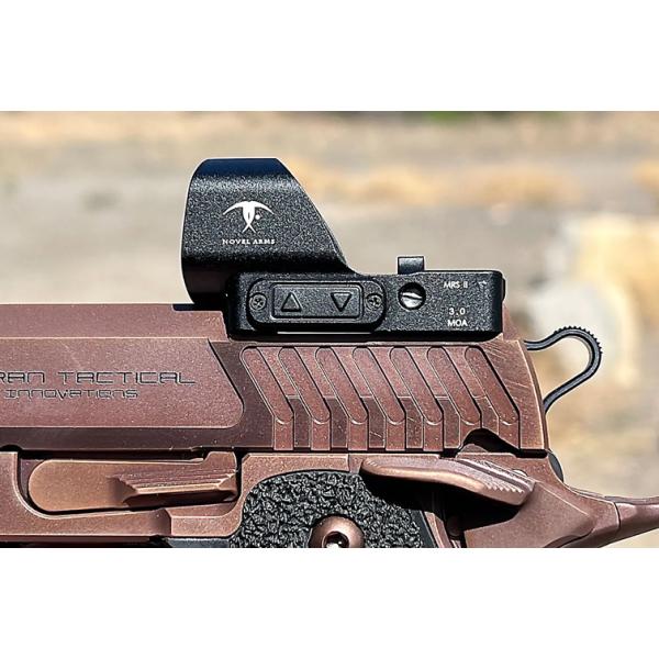 ��NOVER ARMS��ABSOLUTE PRO �Ρ��٥륢���ॺ ���֥���塼�� �ץ� �ɥåȥ�����