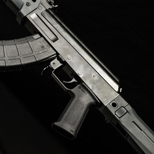 ʪѡġMAGPUL ޥץMOE SL AK AK47/AK74 PISTOL-GRIPޥ륤 ֥Хå AKMѢùѤߢˡBLKʥ֥åˡϡڥåסMAG682