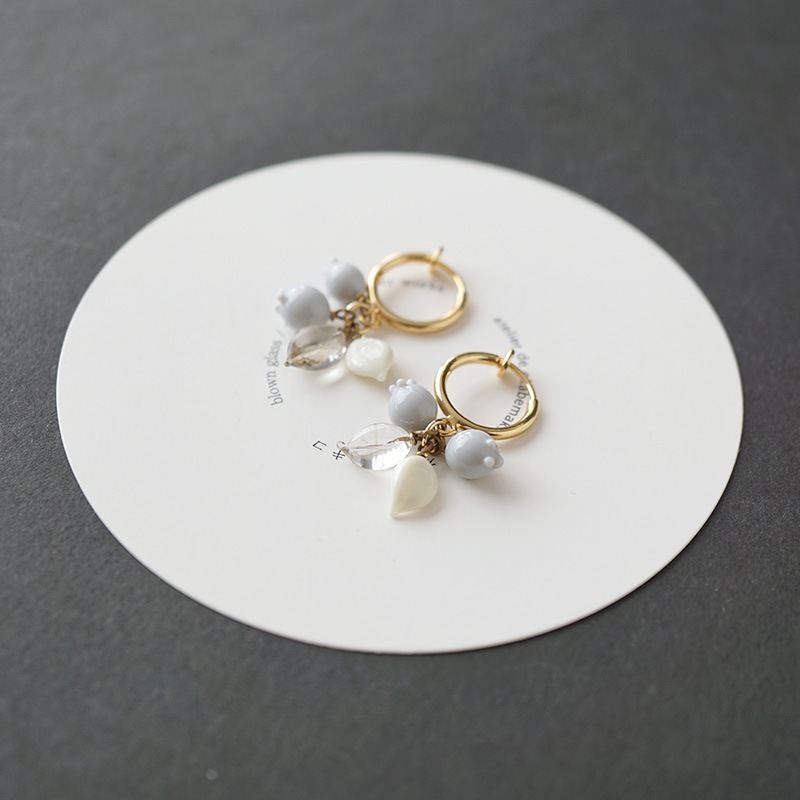 オカベマキコ｜耳飾り スズラン イヤリング | 趣佳[syuca.jp  