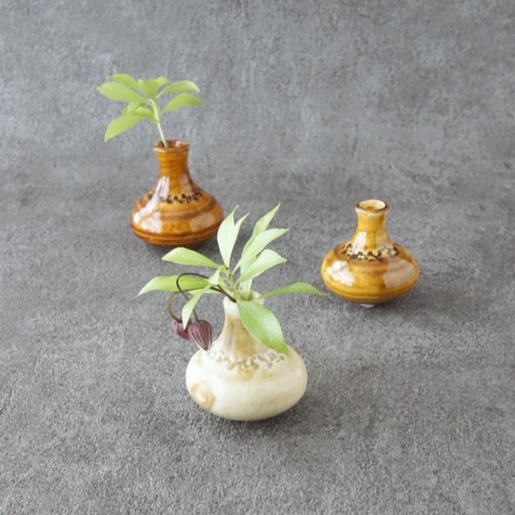 作家物　近藤文 花器　一輪挿し　陶器 作家物近藤文 花器一輪挿し陶器