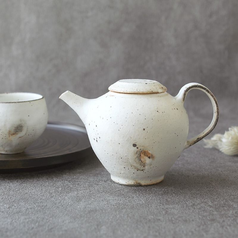 十河隆史｜粉引ポット L | 趣佳[syuca.jp] オンラインショップ（通信販売）