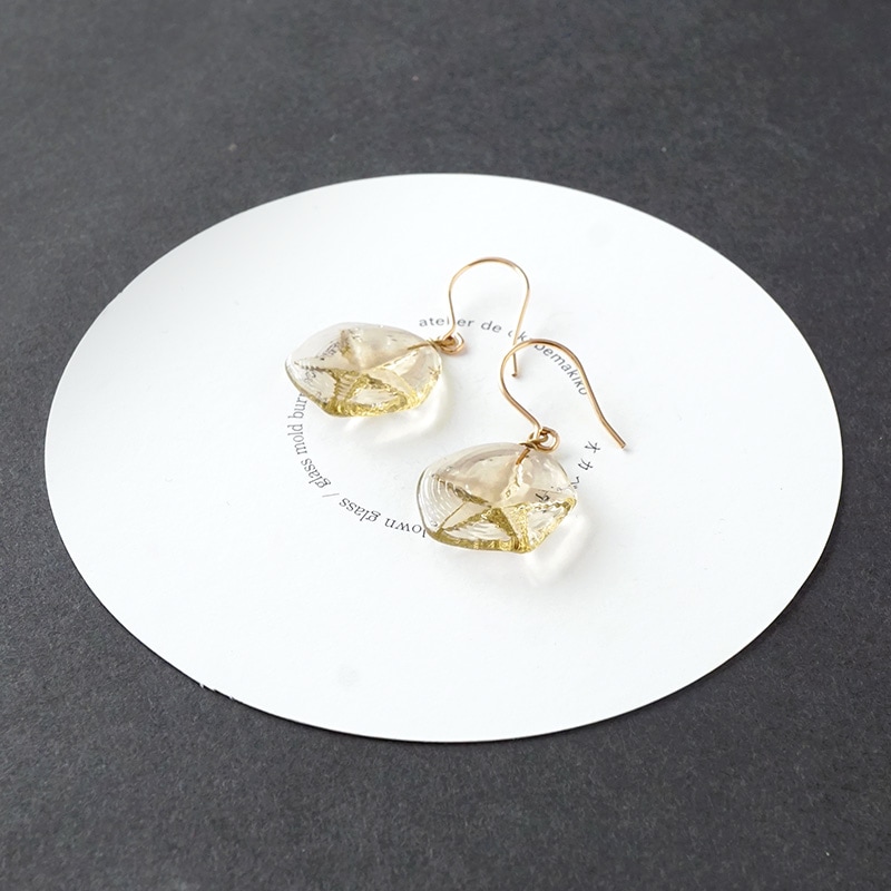 オカベマキコ しゃぼんの実 ピアス オカベマキコ しゃぼんの実 ピアス 【公式通販】