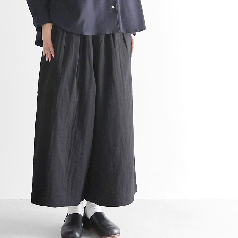 HUIS｜シャトルトリプルガーゼスカートパンツ ブラック【ユニセックス