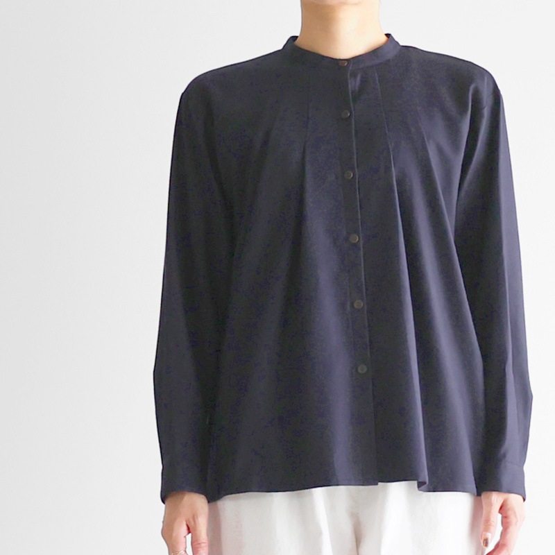 HUIS フランス綾タックブラウス（ダークネイビー）U113 遠州織物 フランス綾タックブラウス（ダークネイビー）【レディス】U113 | HUIS