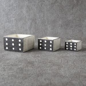 ��������ÿ��3�Ĥξ�