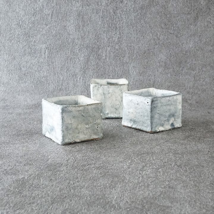 平岡仁｜粉引 角 ぐい呑 | 趣佳[syuca.jp] オンラインショップ（通信販売）