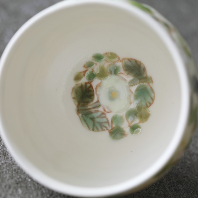 岳中爽果｜ぐい呑み 動物×草木実花 上絵付け 透明 | 趣佳[syuca.jp