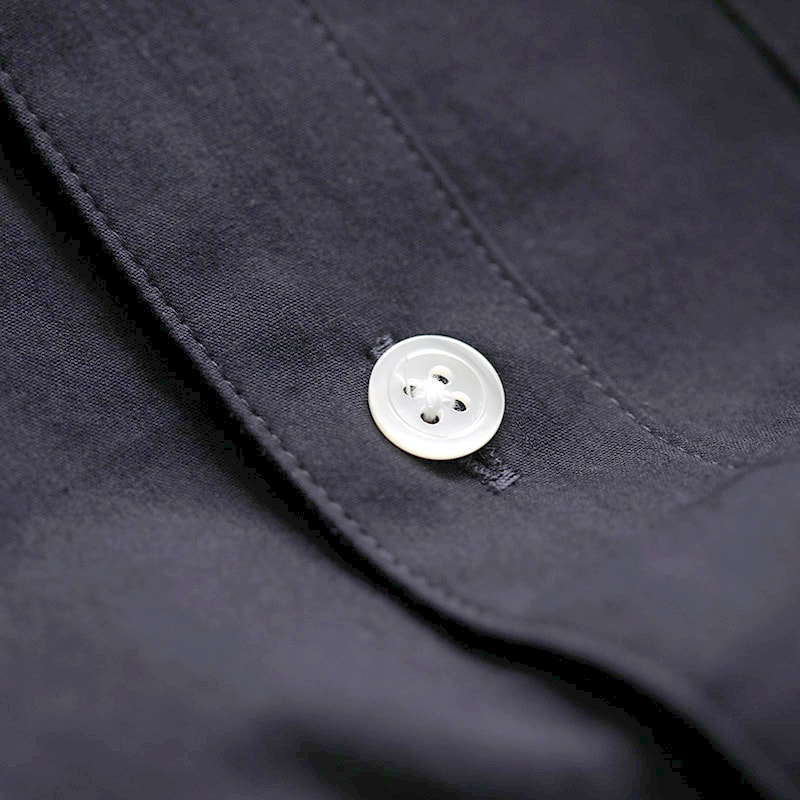 HUIS｜やわらかコットンバンドカラーコットンシャツ NAVY【ユニ