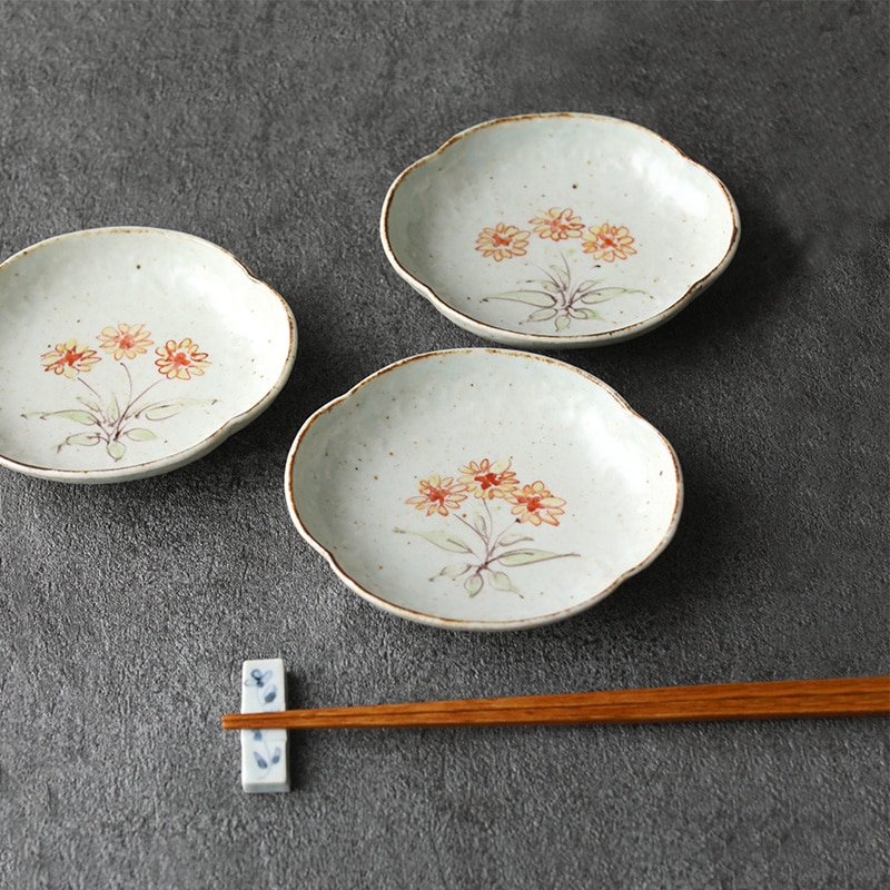 佐藤もも子 器 ネコ 佐藤もも子｜色絵染付鳥花木文五寸輪花深丸皿 | 趣