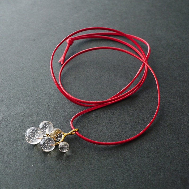 オカベマキコ｜しゃぼんの実のネックレス | 趣佳[syuca.jp] オンライン