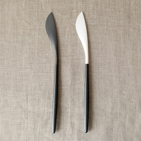 ZIKICO��SUMU Dinner Knife White