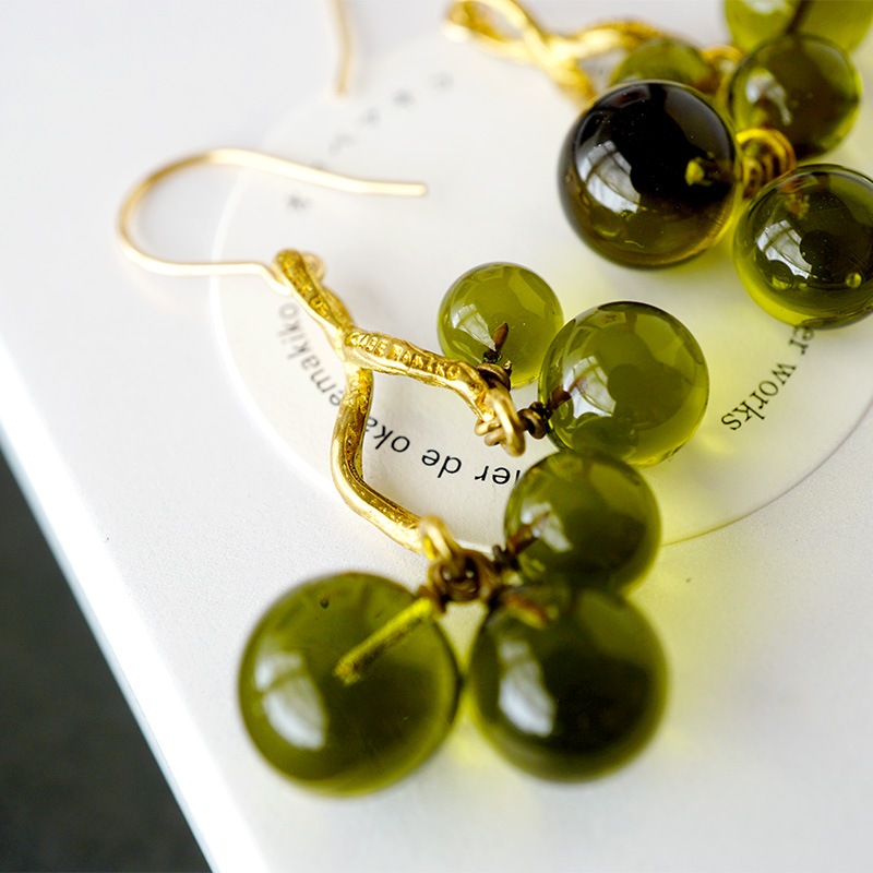 オカベマキコ　しゃぼんピアス オカベマキコ｜しゃぼんの実の耳飾り イヤリング | 趣佳[syuca.jp