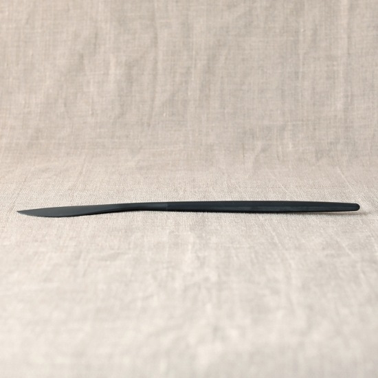ZIKICO��SUMU Dinner Knife Black