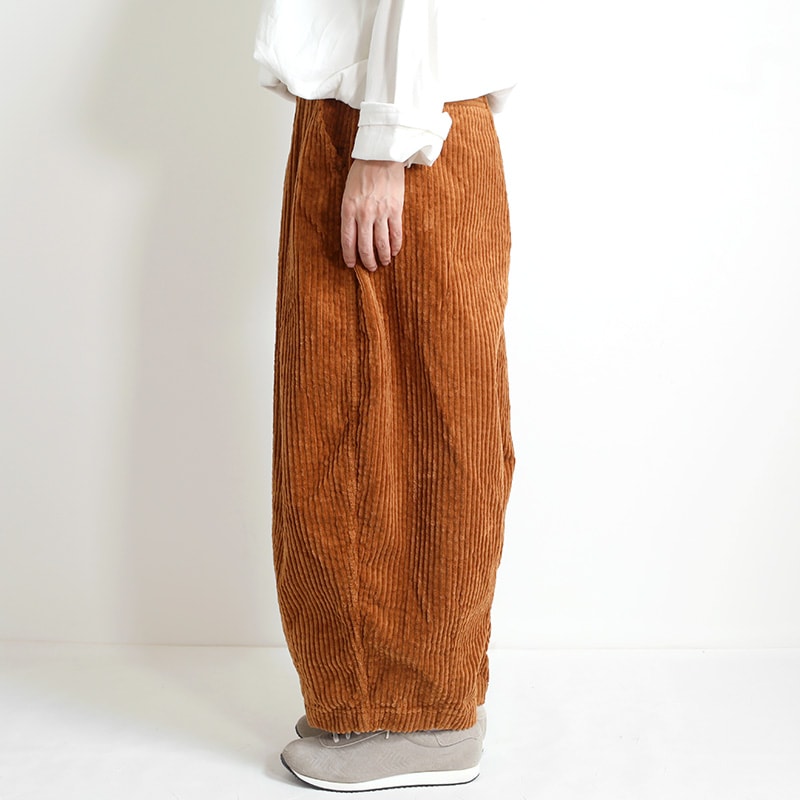 美品　HARVESTY ハーベスティ　コーデュロイ　サーカスパンツ　完売品 20241016_528b55.jpg