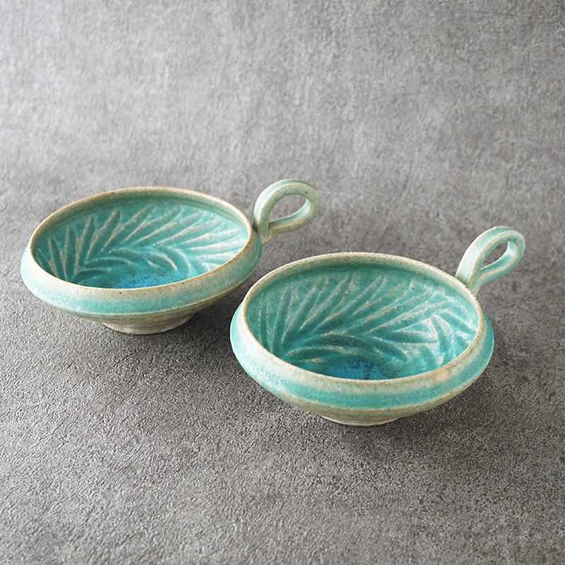 信楽焼青緑とクリーム色の陶器マグカップ藤原純