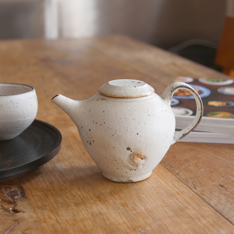 十河隆史｜粉引ポット L | 趣佳[syuca.jp] オンラインショップ（通信販売）