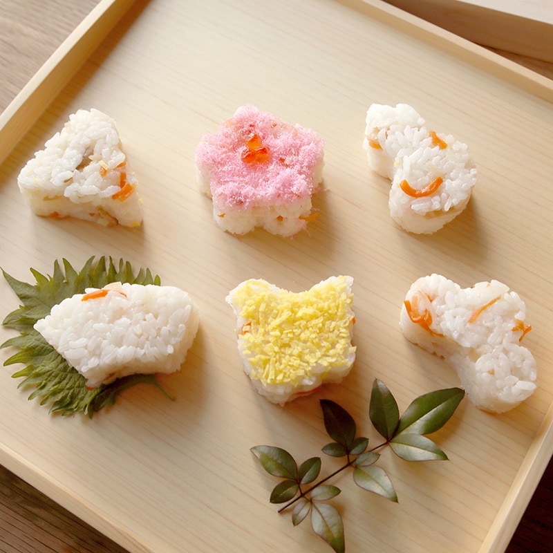 大工のじいちゃんの木工品 押し寿司の型 梅 花 木製 （日々道具