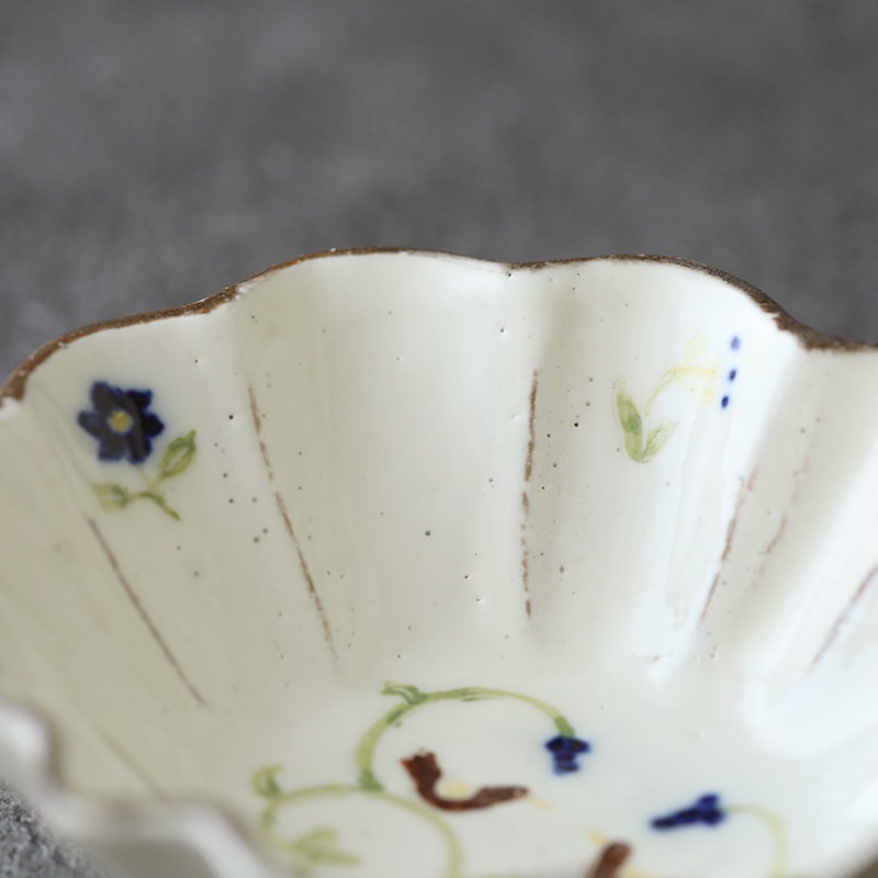 藤の花と小鳥の陶器 飾り「飾鉢 金彩桜花鳥図」 金龍窯 江口天童 有田焼 陶磁器