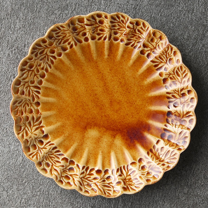 岳中爽果｜輪花型皿 中 南天 彫絵 飴釉 | 趣佳[syuca.jp] オンライン