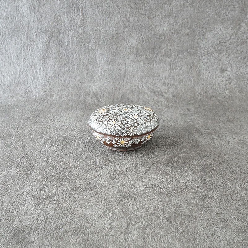 原稔｜金彩三島 掛分 小さな蓋物 | 趣佳[syuca.jp] オンラインショップ