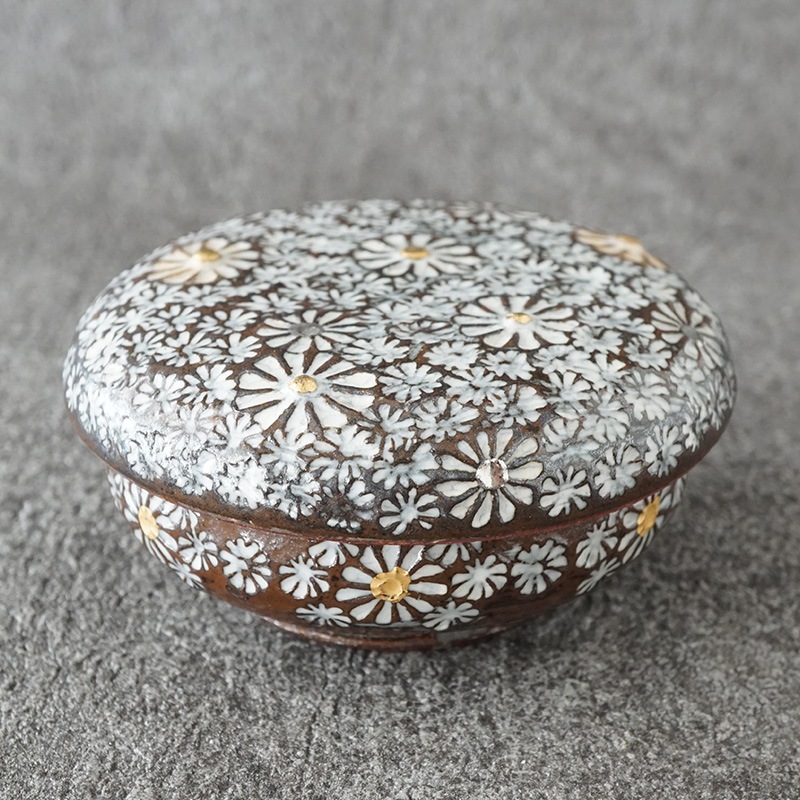 原稔｜金彩三島 掛分 小さな蓋物 | 趣佳[syuca.jp] オンラインショップ