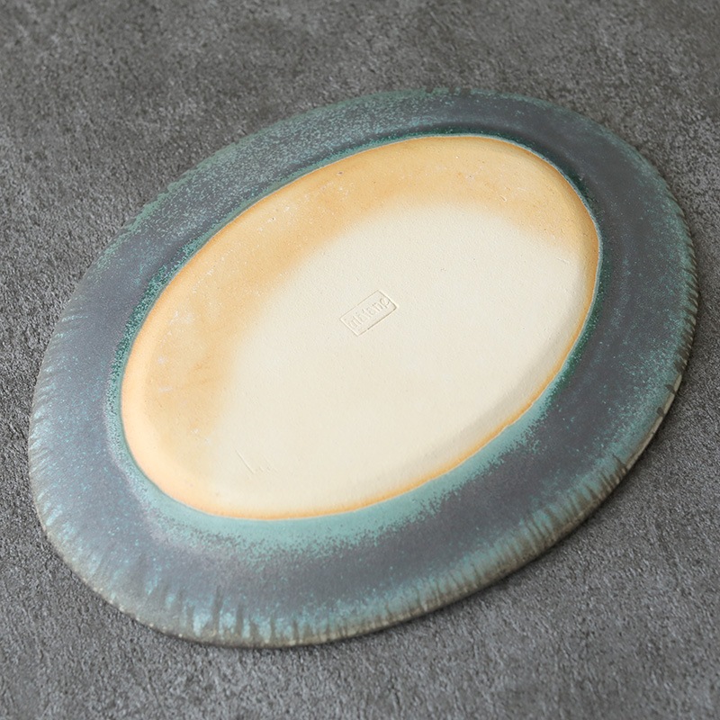 うつわうたたね｜丸みを帯びたオーバル皿 青銅 | 趣佳[syuca.jp