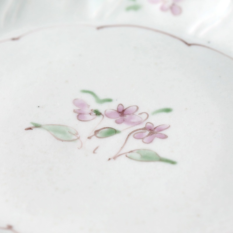 佐藤もも子｜色絵菫文オーバル六寸皿 | 趣佳[syuca.jp] オンライン