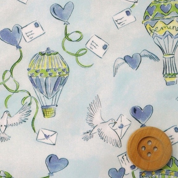 リバティプリント タナローン（Love in the Air ラブ・イン・ジ・エアー）グリーン【3636835・AU】