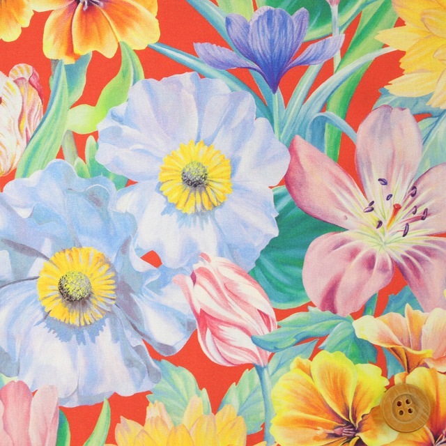 リバティ・ファブリックス タナローン（Meadow Melody メドウ・メロディ）レッド地【18-3638111・18BT】