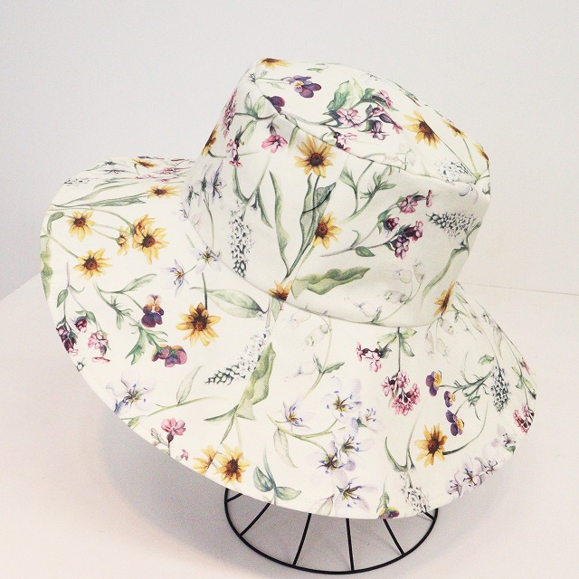 《リバティプリント》キャンバス・ジャガード・シャンブレー生地で作るエレガントキャプリーヌ【キット】