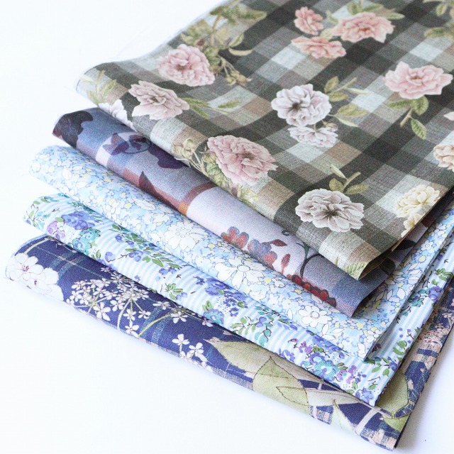 【定形外郵便なら送料無料】◎リバティ・ファブリックスお試しセット◎リバティプリント『2024年 追加・定番柄』カットクロス5枚セット（イルマズ・ガーデン/ ネイビー系）【10%ポイントアップ！】