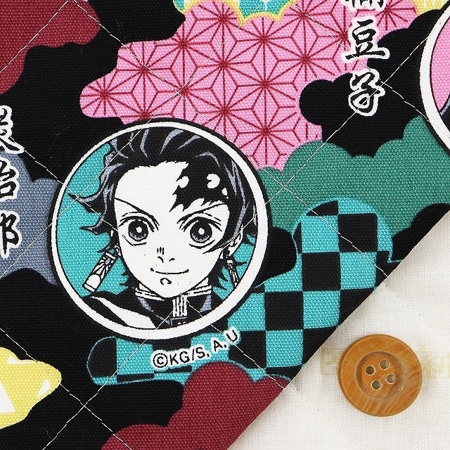 （BANDAI）鬼滅の刃　フェイス柄／ブラック【半針キルティング生地】【AQ-7200・2A】