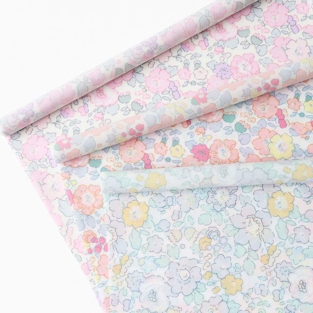 ◎リバティプリントお試しセット◎リバティプリント【ラミネート加工】カットクロス3枚セット（Betsy/ 24年サンドウオリジナルカラー）