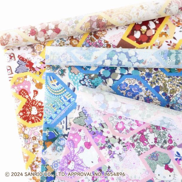 ◎リバティ・ファブリックスお試しセット◎<br>HELLO KITTY×LIBERTY FABRICS<br>【ラミネート加工】カットクロス3枚セット（Patchwork Hearts）