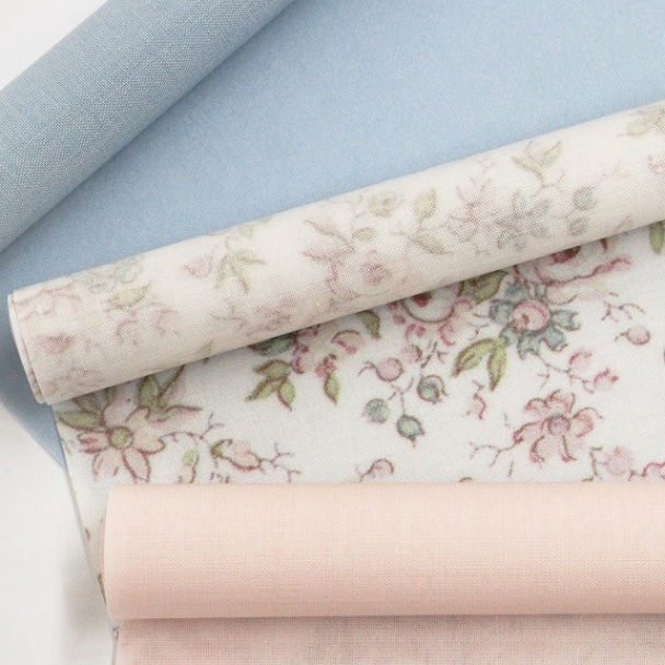 ◎お試しセット◎60Sローン無地×LIBERTY FABRICS【ラミネート加工】カットクロス3枚セット（Love Posies）