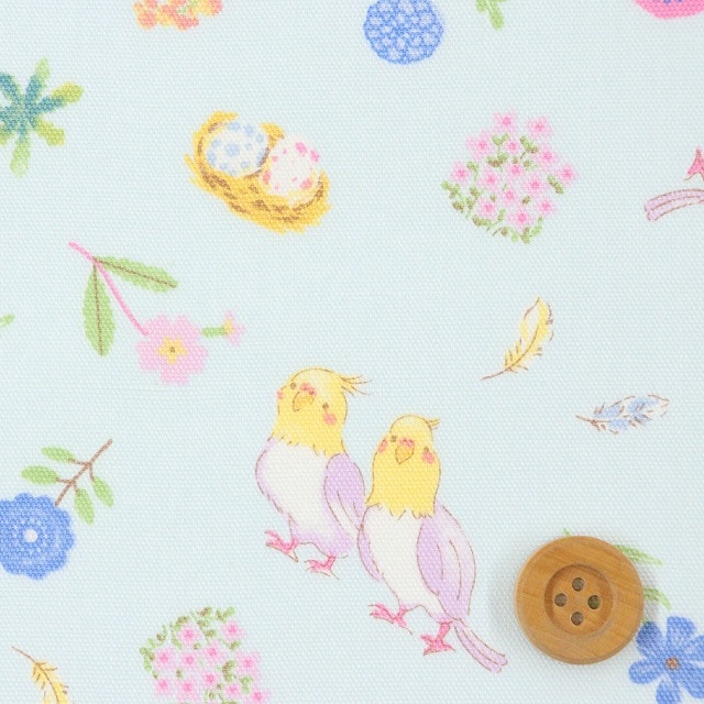 インコとお花柄／ライトブルー【オックス生地】