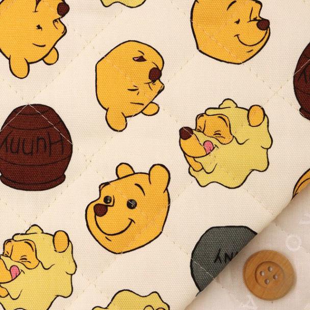 Disney2025 BTSシリーズ　くまのプーさん　フェイス柄／イエロー【半針キルティング生地】