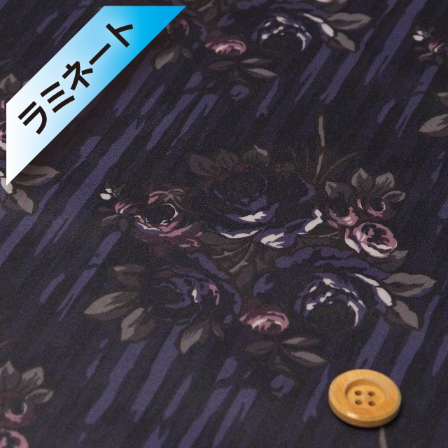 【サンドウ限定柄】リバティ・ファブリックス タナローン【ラミネート加工】（Rose Swag ローズ・スワッグ）ロイヤルヴィオラ【DC34607・J25C】