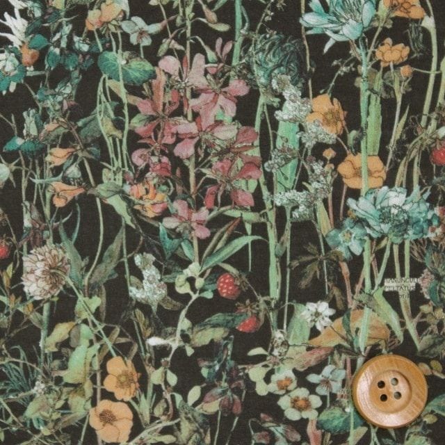 リバティ・ファブリックス タナローン（Wild Flowers ワイルド・フラワーズ）ブラック／50cm【3634251・DE】