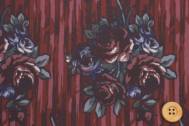 【サンドウ限定柄】リバティ・ファブリックス タナローン（Rose Swag ローズ・スワッグ）ロマンスローズ／30cm【DC34607・J25A】