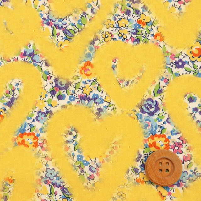 リバティ・ファブリックス タナローン（Love Emma and Georgina ラブ・エマ・アンド・ジョージーナ）イエロー【26-36361036・26AU】