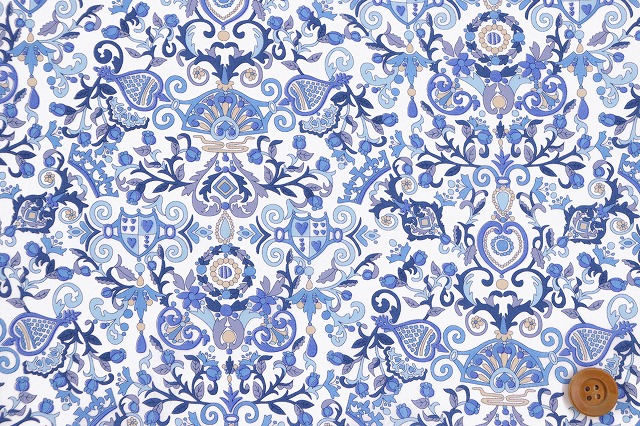 リバティ・ファブリックス タナローン（Queen of Hearts クイーン・オブ・ハーツ）ブルー／50cm【19-3639241・19CT】