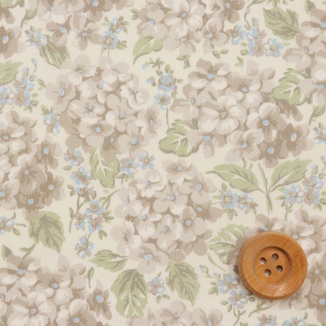 リバティ・ファブリックス オーガニックタナローン（Hampshire Hydrangea ハンプシャー・ハイドランジア）イエロー地【26-157J75912・26BU】