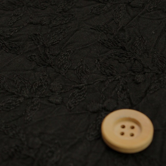 【NANA】植物と実　刺繍生地／ブラック【5114・2】
