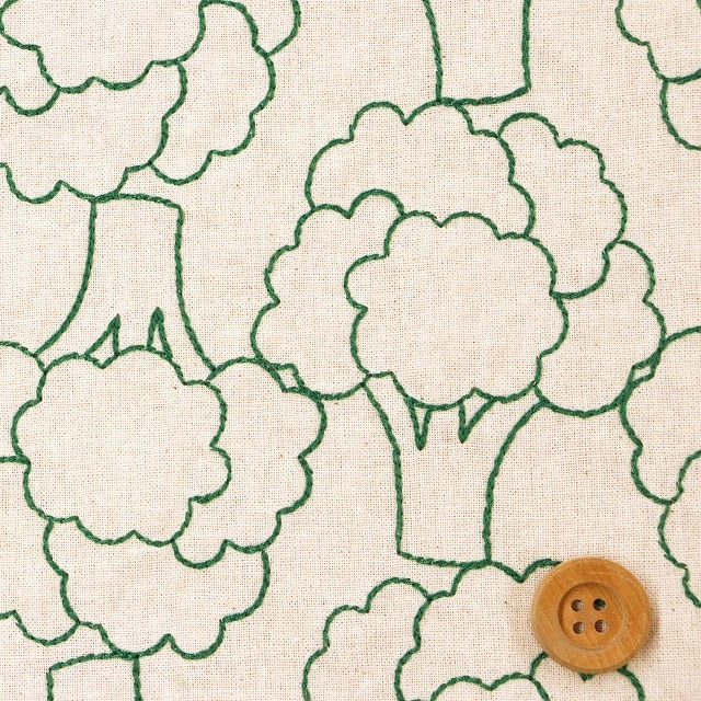 ブロッコリー柄/生成り【刺しゅう生地】