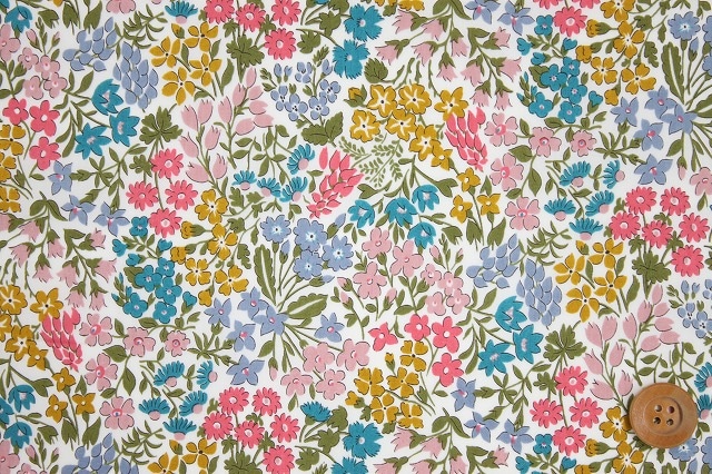 リバティ・ファブリックス タナローン（Sweet May スウィート・メイ）イエロー＆ブルー／60cm【19-3639220・19CT】